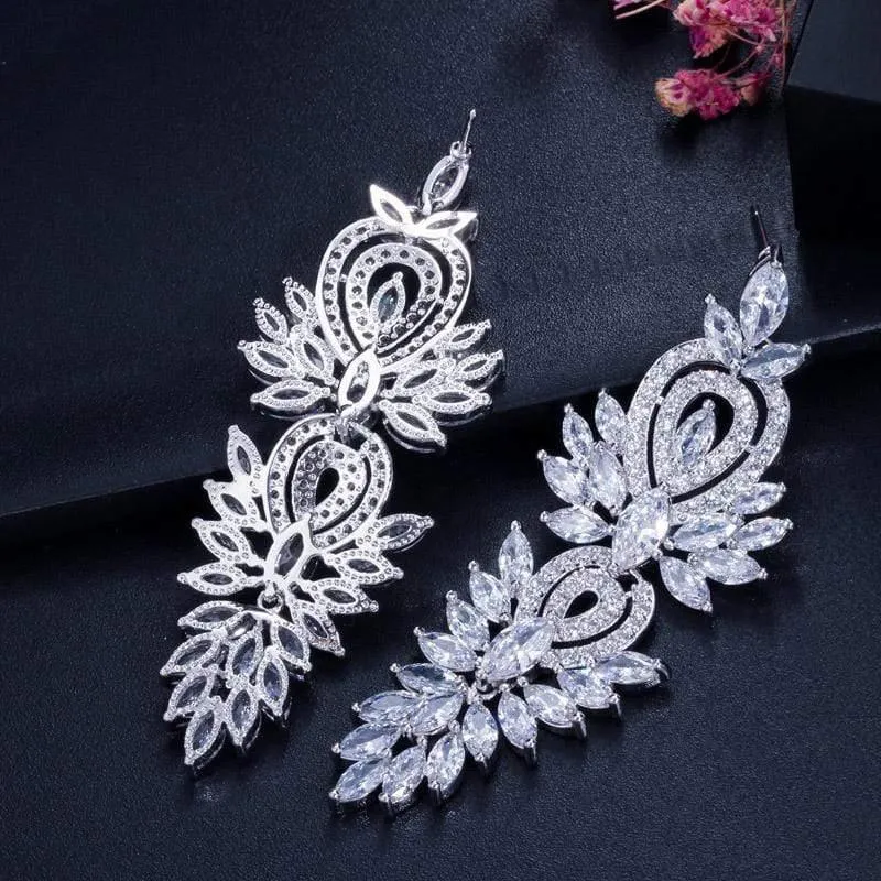 Vintage Hochzeit Partei Schmuck Zubehör Wunderschöne Zirkonia Big Lange Luxus Braut Ohrring für Frauen CZ309