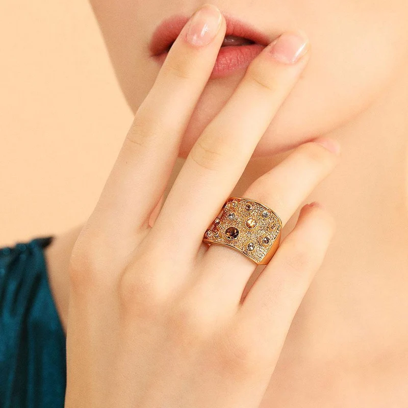 Goldfarbener Finger-Cocktailring mit bunten Strasssteinen, Größe 6, 7, 8, 9, Ringe für Damen, modischer Ring 2019