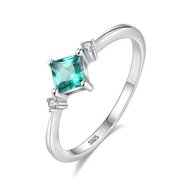 925 Sterling Silber Verlobungsringe für Frauen 4mm * 4mm Quadrat Smaragd Edelstein Versprechen Ehering Anel Feminino Diamant