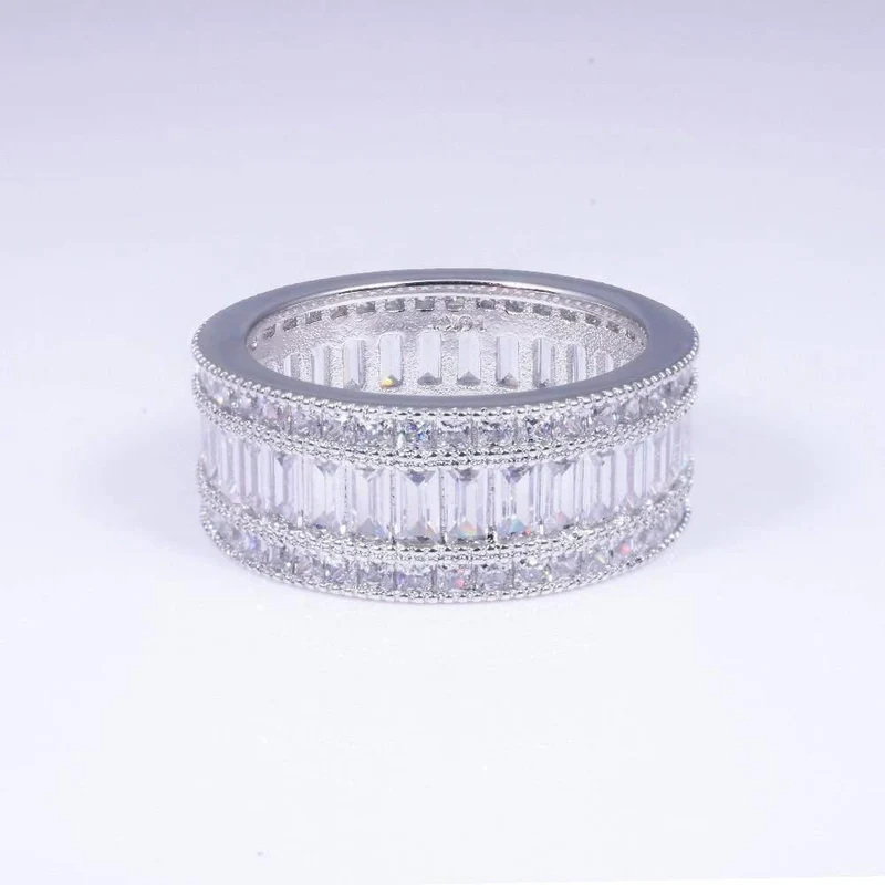 Ring aus 925er-Sterlingsilber mit Edelsteinen, leuchtender quadratischer, vollständig simulierter Diamantring für den Finger als Geschenk für Frauen