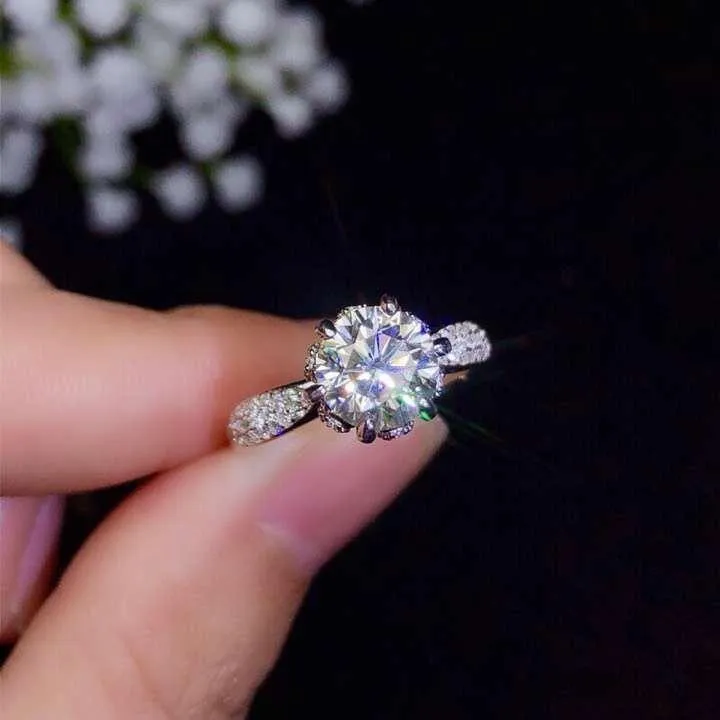 Moissanit, 925er Silber, modisches Design, kräftige Feuerfarbe, Diamant, hohe Härte 1.5 ct