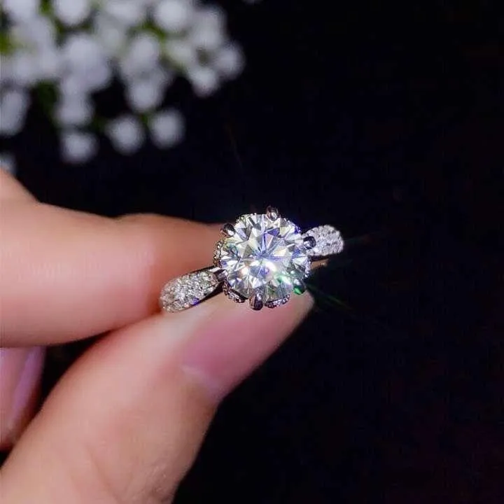 Moissanit, 925er Silber, modisches Design, kräftige Feuerfarbe, Diamant, hohe Härte 1.5 ct