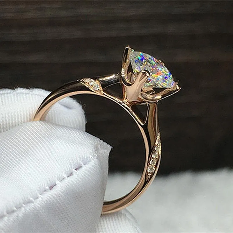18 Karat Gelbgold 1 Karat 6.5 mm runder Brillantschliff 6 Zinken Moissanitring Labordiamantring für Frauen Verlobungsring