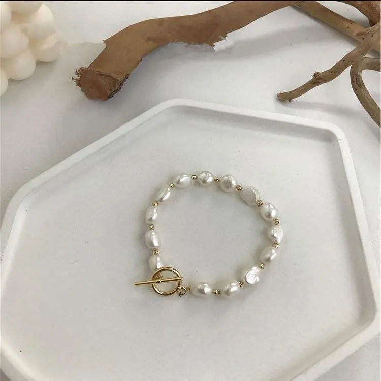 Koreanische neue runde Schnalle herzförmige natürliche Perle Vergoldung Armbänder für Frauen Mädchen Partei Schmuck Geschenke