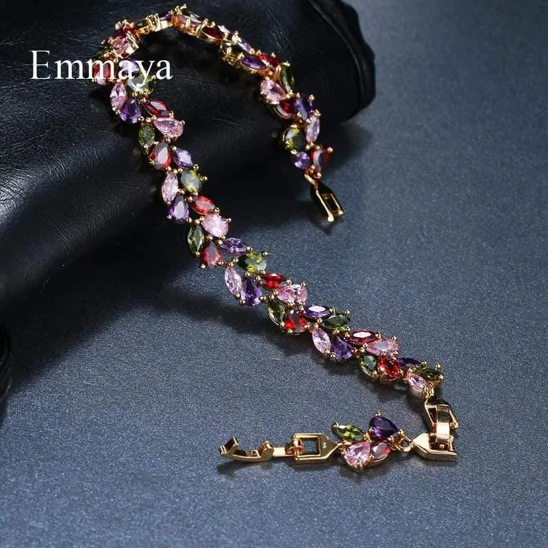 Braut Armreifen Klassischer Charme Shinny AAA CZ Armband Mehrfarbig Neues Design Schmuck für Frauen Party