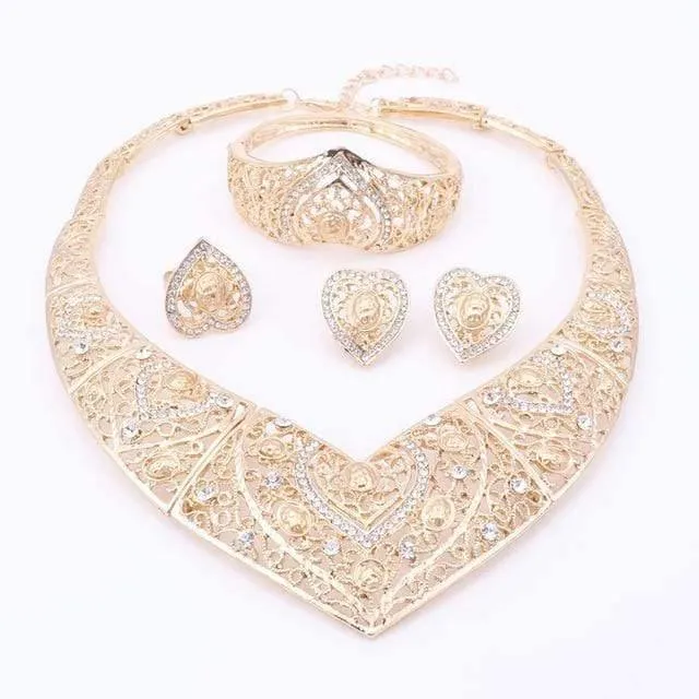 Hochzeit Braut Kostüm Schmuck Sets Dubai Indische Gold Farbe Herzförmige Halskette Ohrringe Ring Sets Für Frauen