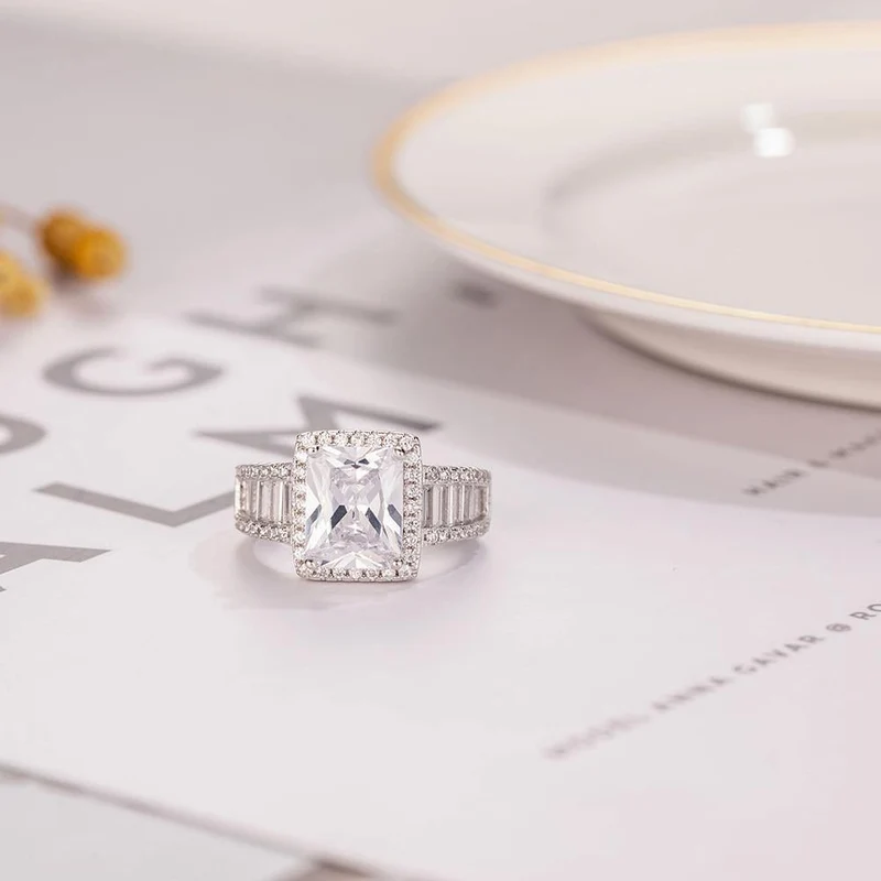 Verlobungsringe für Damen aus 925er-Sterlingsilber, Luxus-Quadrat-T-Simulationsdiamant, Platin-Schmuck, Größe 5–10