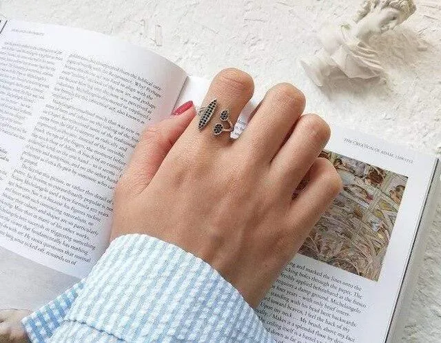 Xnumx sterling silber micro pave zirkonia black diamond smiley offenen ring für frauen aussage schmuck ringe geschenk