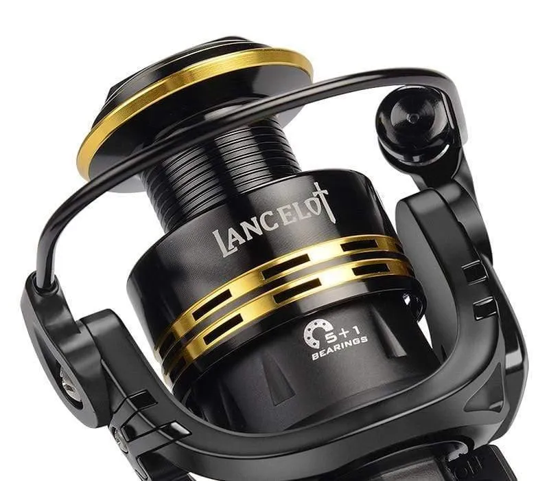 Lancelot Süßwasser-Spinnrolle, Angelrolle mit maximaler Zugkraft, 8 kg, Serie 2000–5000, Übersetzungsverhältnis 5.0:1 für das Barschangeln