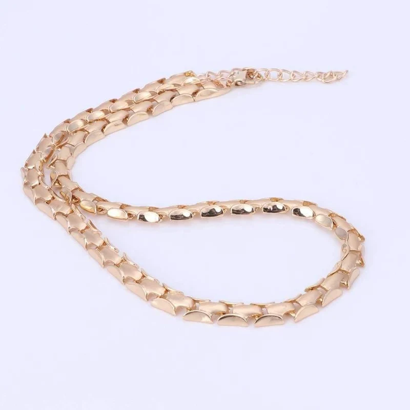 Schmuck-Set Exquisite Flash Dubai Gold Farbe Halskette Sets Nigerianischen Hochzeit Braut Günstige Großhandel
