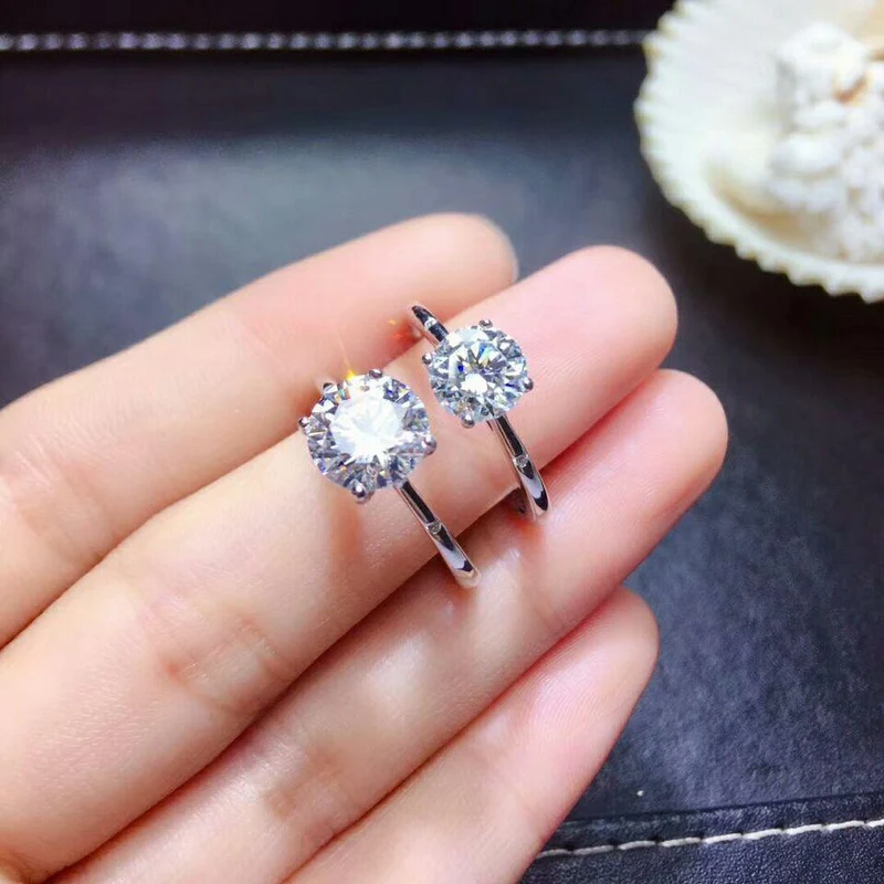 Moissanite Edelstein 4 Klaue Einfache Diamantring für Frauen Echte 925 Sterling Silber Charme Edlen Hochzeitsschmuck