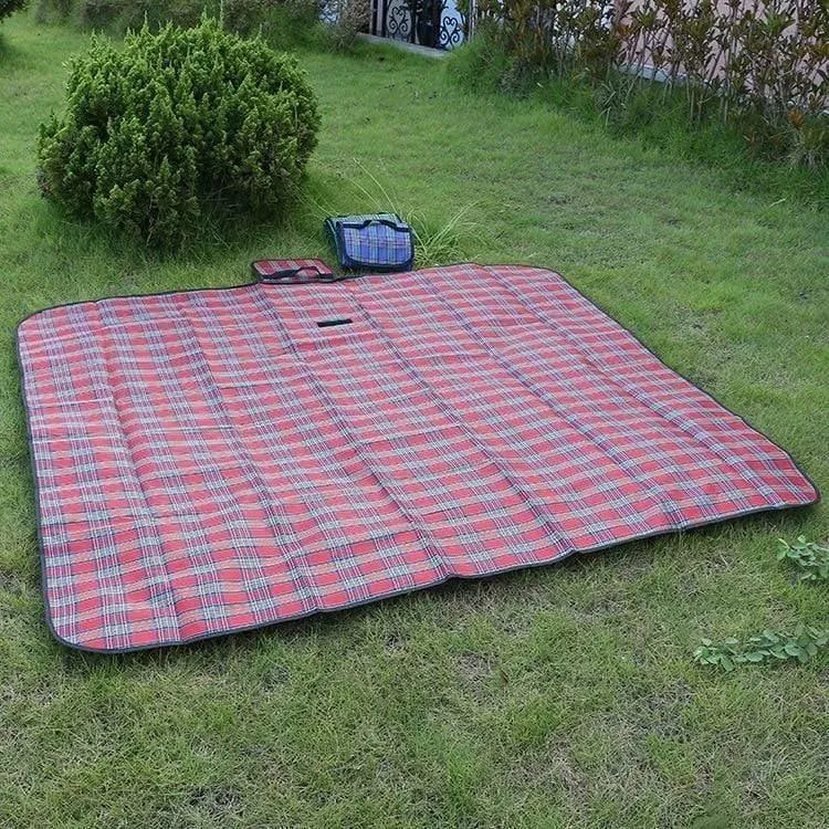150x200cm Campingmatte Plaid faltbare Campingmatratze Baby Climb Outdoor wasserdichte Strandpicknickdecke für Multiplayer-Picknick
