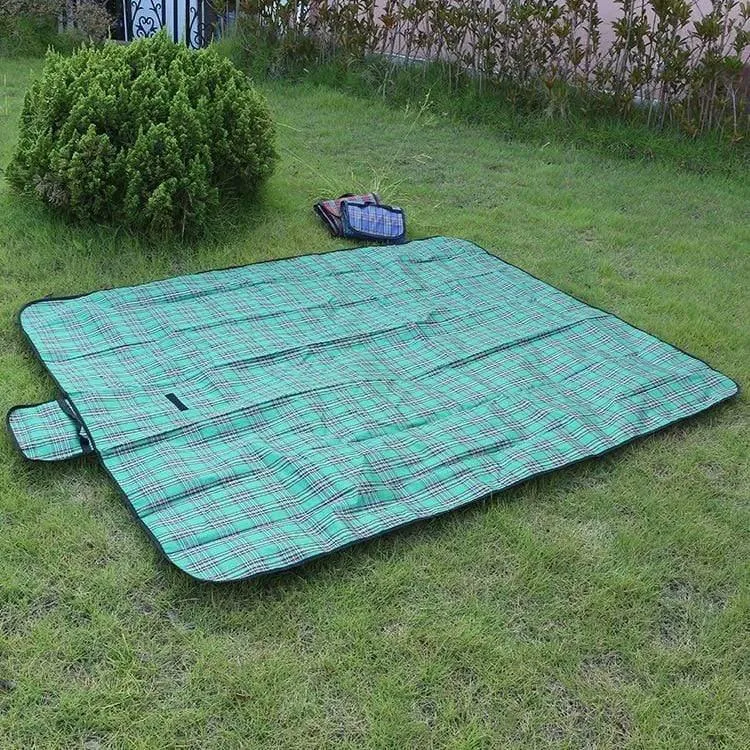 150x200cm Campingmatte Plaid faltbare Campingmatratze Baby Climb Outdoor wasserdichte Strandpicknickdecke für Multiplayer-Picknick