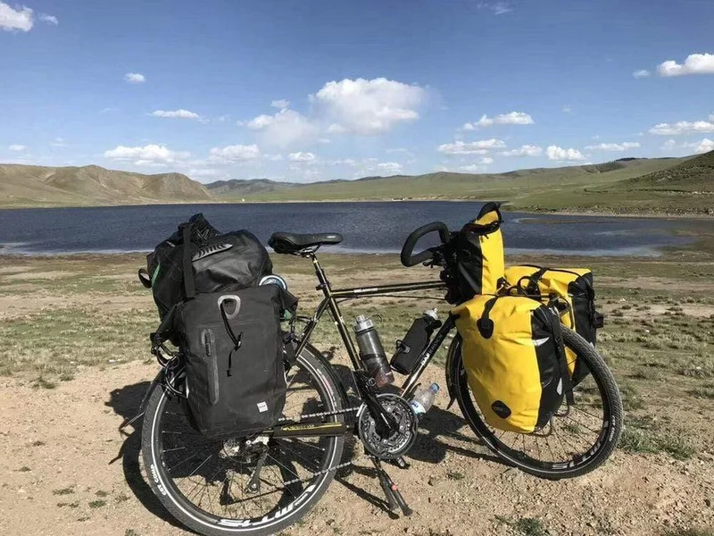 25L Fahrradtaschen MTB Fahrrad Gepäckträgertasche Voll wasserdicht Multifunktions-Rennrad-Gepäckträgertasche Rücksitz-Kofferraumtasche