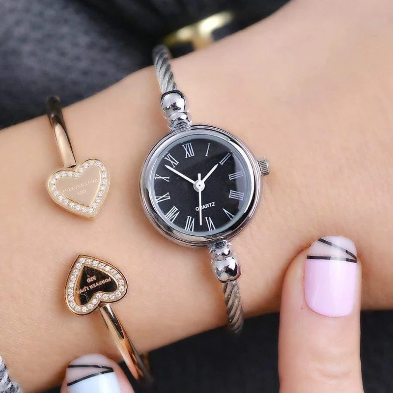 Frauenuhren elegantes kleines Armband weibliche Uhr BGG Art und Weisemarke römisches Vorwahlknopf Retro- Damearmbanduhrgeschenk