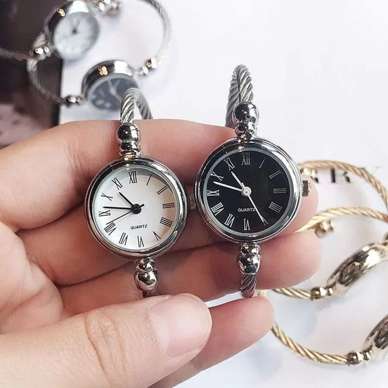 Frauenuhren elegantes kleines Armband weibliche Uhr BGG Art und Weisemarke römisches Vorwahlknopf Retro- Damearmbanduhrgeschenk