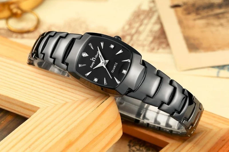Frauen Platz Uhren Strass Quarzuhr Frauen Luxus Kleid Mode Armband Damen Uhr relogios feminino