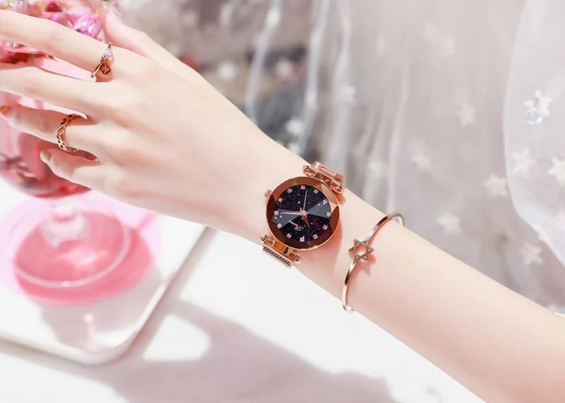 Frauen Armbanduhr Luxus Sternenhimmel magnetische Armbanduhr Strass Mesh Armbanduhr Zegarek Damski XFCS