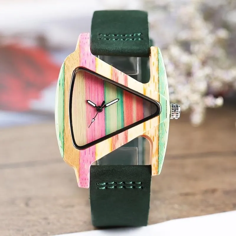 Holz Uhr Kreative Dreieck Form Zifferblatt Stunde Uhr Frauen Quarz Lederarmband Uhr frauen Handgelenk Reloj Mujer