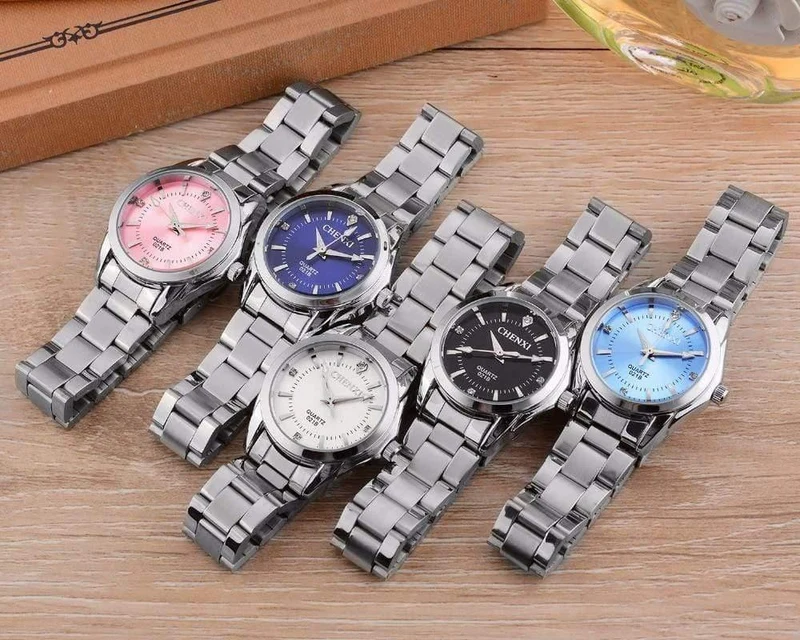 Frauen Bunte Zifferblatt Reloj Mujer Concise Mädchen Handgelenk Uhren Weibliche Quarz Uhren Damen Strass Uhren Uhr