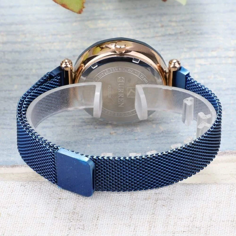 Frauen Uhren Mesh Damen Clock Magnet Buckle Starry Diamant Geometrische Oberfläche Mode Lässig Quarz Armbanduhr