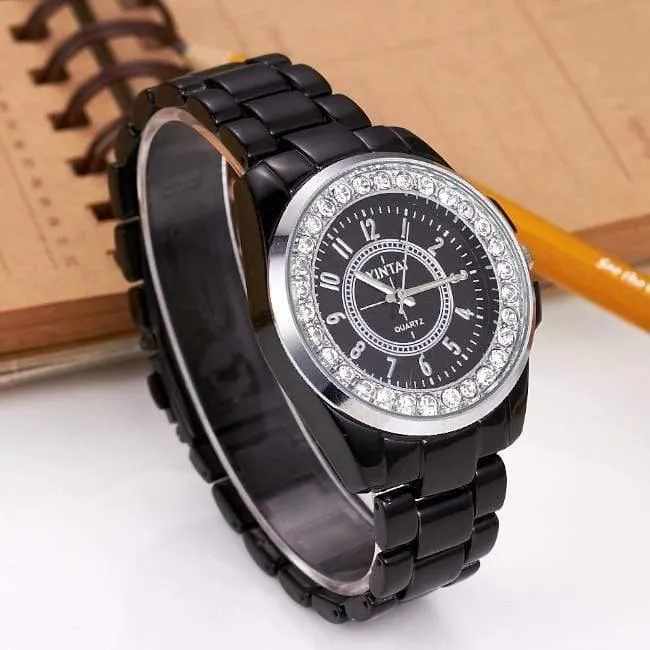 Uhr Korea Stil Runden Zifferblatt Kristall Mode Quarz Armbanduhr Schwarz & Weiß Legierung Armbanduhr Unisex masculino uhren