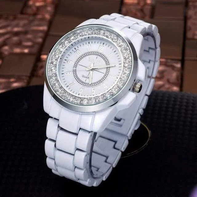 Uhr Korea Stil Runden Zifferblatt Kristall Mode Quarz Armbanduhr Schwarz & Weiß Legierung Armbanduhr Unisex masculino uhren