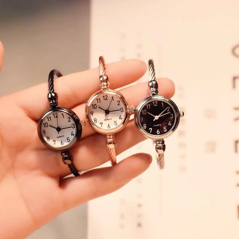 Damenuhren, beliebte Marke, einfache Zahlen-Armbanduhr, Retro-Damen-Quarz-Armbanduhr, Orologio Donna