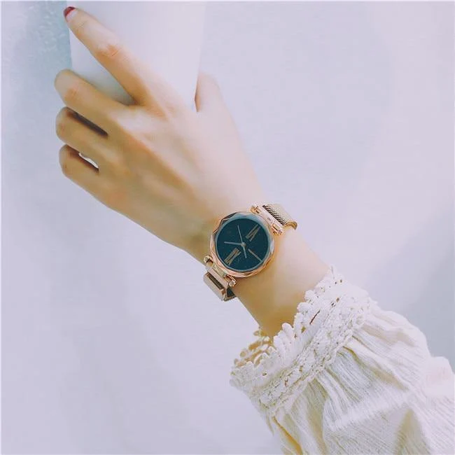 Frauen Uhren Minimalismus Sternenhimmel Magnet Schnalle Mode lässig weibliche Armbanduhr wasserdichte römische Ziffer