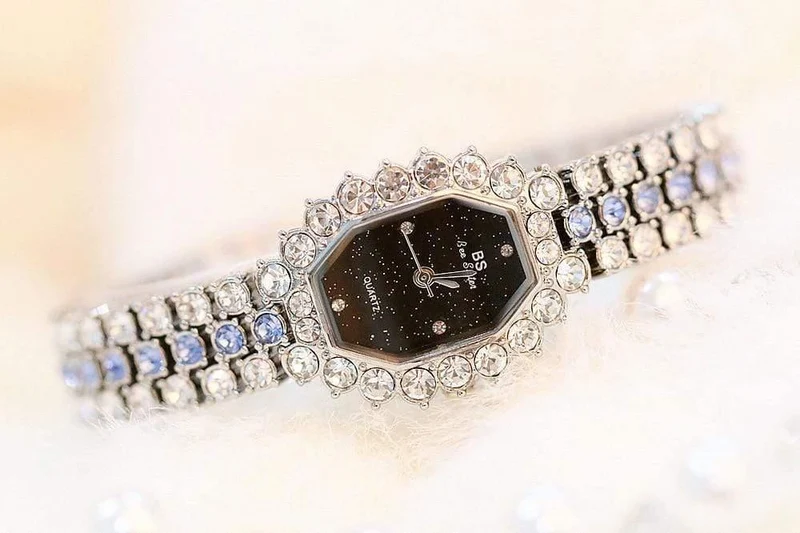 Frauen Uhren Diamant Berühmte Marke Elegante Kleid Quarz Uhren Damen Strass Armbanduhr Relogios femininos