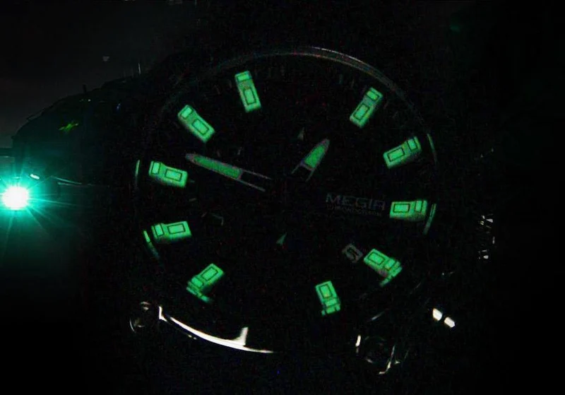 Herren-Chronograph, analoge Quarzuhr mit Datum, leuchtenden Zeigern, wasserdichtem Silikonarmband