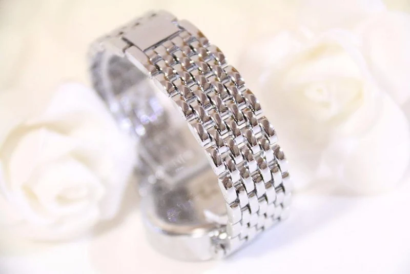 Uhren Diamant Luxus Berühmte Marke Elegante Kleid Quarz Uhren Damen Strass Armbanduhr Relogios Femininos ZDJ006