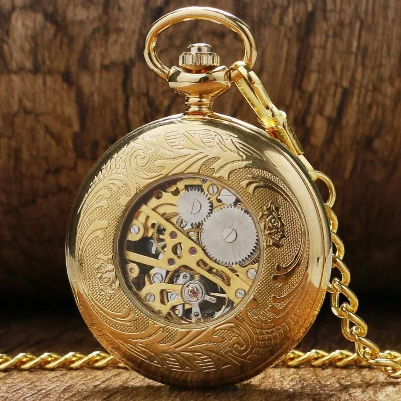 Goldene Shiled Design Skelett schwarzes Zifferblatt mechanische Handaufzug Taschenuhr für Männer Frauen Geschenk mit Kette