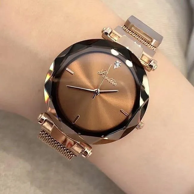 Dame kristall uhr magnetschnalle frauen kleiden uhr mode quarzuhr weiblichen edelstahl armbanduhren