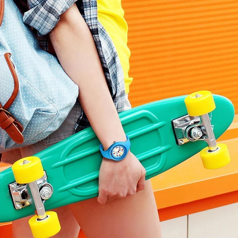 Kinderuhr Bunte Quarz-Armbanduhr 50M Wasserdichter Wecker Jungen-Mädchen-Kinderuhren Reloj Mujer