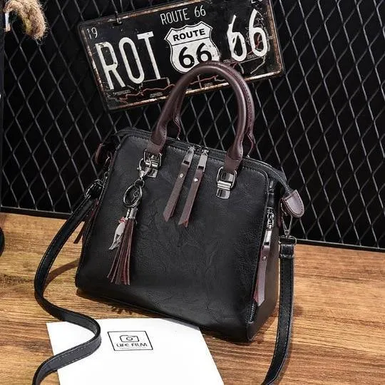 Vintage Leder Damen Handtaschen Frauen Messenger Bags TotesTassel Designer Umhängetasche Umhängetasche Boston Handtaschen Heißer Verkauf