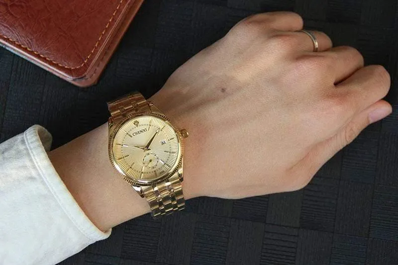 Goldene Uhr für Männer und Frauen, einzigartiges Design, Kalender, Edelstahl, Paar-Liebhaber-Armbanduhr, golden, Business, Casual