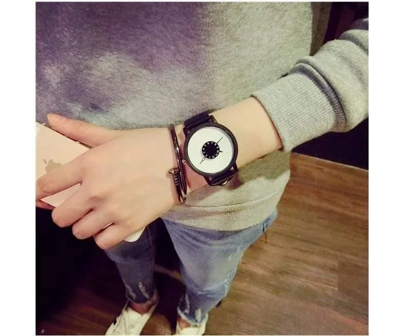 Uhren Herren Damen Quarzuhr Neues Design Einzigartige Lovers-Armbanduhr Casual Schwarz Weiß Uhr Lederband