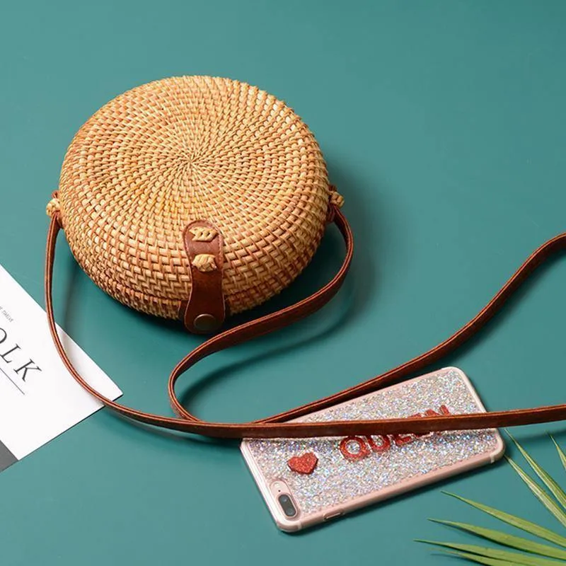 Art-Strohbeutel-Handtaschen-Frauen-Sommer-Rattan-Beutel-handgemachte gesponnene Strand-Kreis-Böhmen-Handtasche Neue Art und Weise