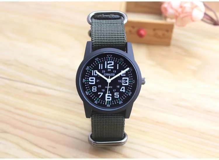 Paare Liebhaber Frauen Männer Quarz Sport Uhren Studenten Streifen Leinwand elektronische wasserdichte Armbanduhren Uhr