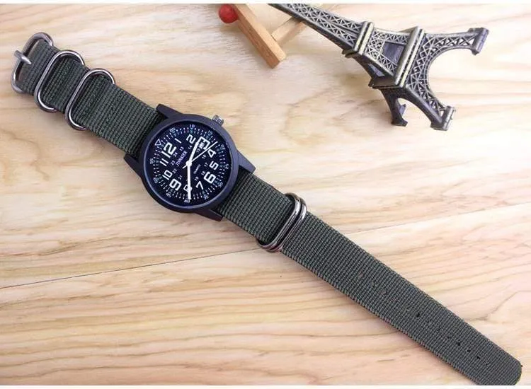 Paare Liebhaber Frauen Männer Quarz Sport Uhren Studenten Streifen Leinwand elektronische wasserdichte Armbanduhren Uhr