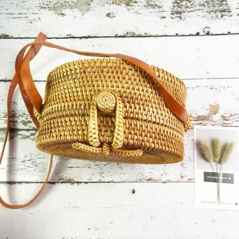 Handgewebte Tasche Runde Tasche Schnalle Rattan Stroh Taschen Satchel Wind Bohemia Beach Circle Bag