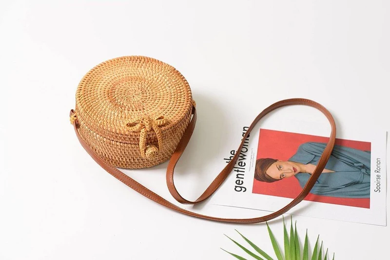 Handgewebte Tasche Runde Tasche Schnalle Rattan Stroh Taschen Satchel Wind Bohemia Beach Circle Bag
