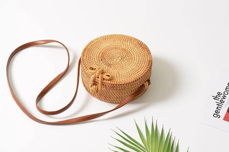 Handgewebte Tasche Runde Tasche Schnalle Rattan Stroh Taschen Satchel Wind Bohemia Beach Circle Bag