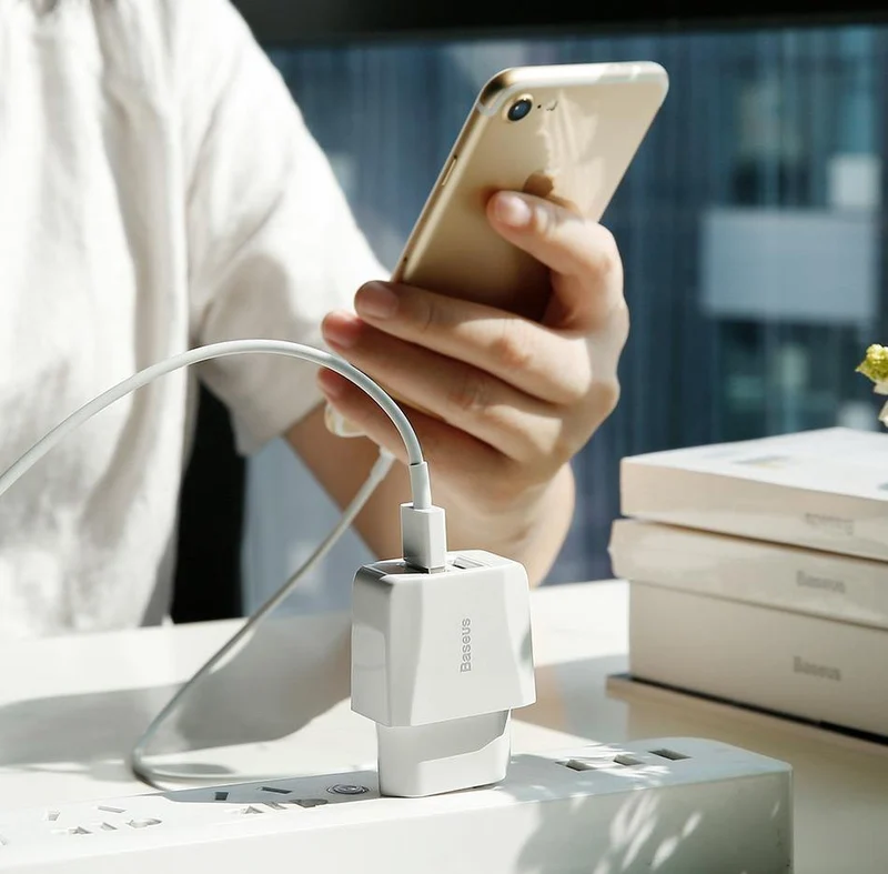 Baseus Dual USB-Ladegerät, Handy EU-Ladestecker Reise-Wandladegerät-Adapter für iPhone iPad Samsung Xiaomi Telefonladegerät