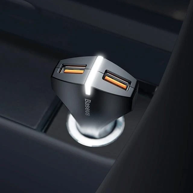 Baseus Quick Charge 3.0 Autoladegerät 5V3A QC3.0 Turbo-Schnelllade-Autoladegerät Dual-USB-Autoladegerät für Mobiltelefone für iPhone 8 7