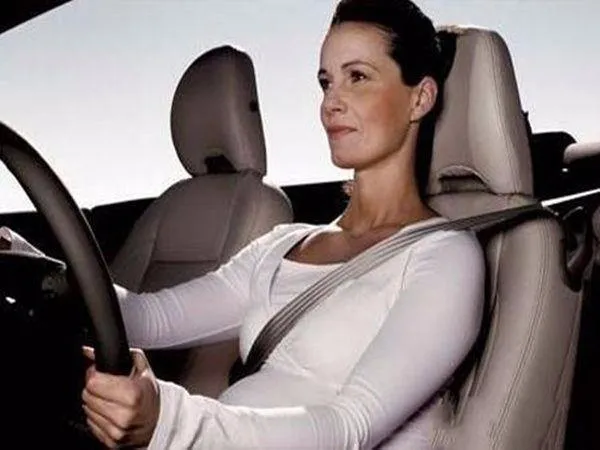 Abnehmbarer Schwangerschafts-Sicherheitsgurt, schwangeres Auto-Sicherheitsschutzkissen, Damen-Auto-Sicherheitsgurtpolster, Komfort und Sicherheit für den Bauch