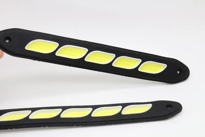 2pcs LED COB DRL Flexibles Silikon-Tagfahrlicht 4 Styling Externe wasserdichte LED-Auto-Lichtquelle
