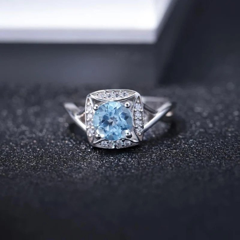 925 Sterling Silber Ringe für Frauen Himmelblau Topas Ring Edelstein Kissen Romantisches Geschenk Verlobungsschmuck