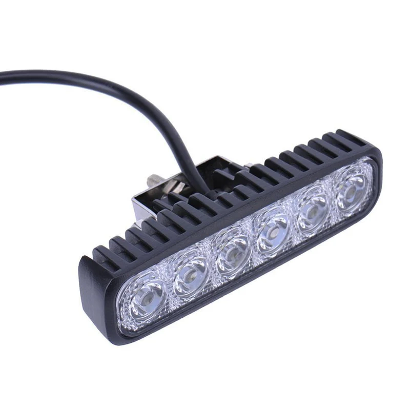 2 STÜCKE 6 LEDs 12 V 18 Watt LED Arbeitsscheinwerfer Auto Tagfahrlicht Flutlicht Nebelscheinwerfer Wasserdicht Weiß Auto licht